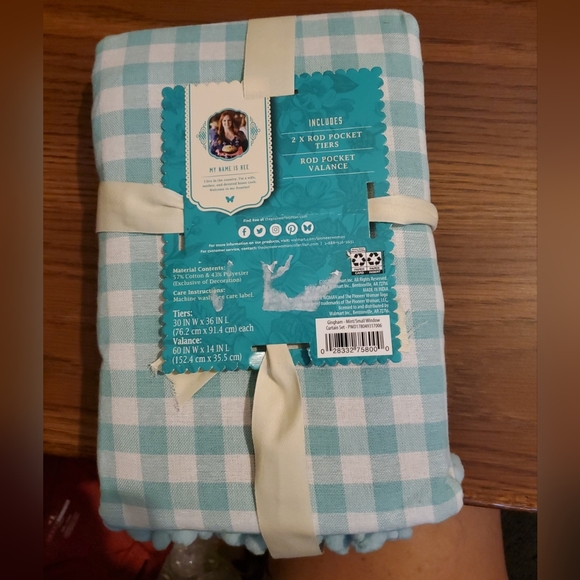 Pioneer Woman Mint Gingham Small Window Curtain Set 3Pc Tier Valance 30"Wx36"L - Picture 10 of 10